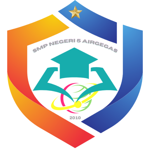 Praslimas of SMP Negeri 5 Airgegas